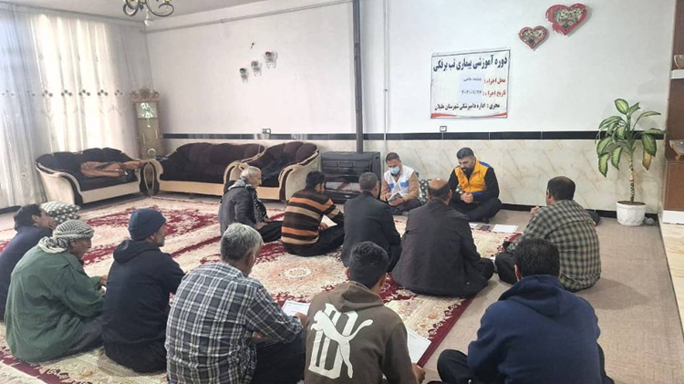 برگزاری دوره آموزشی بیماری تب برفکی در روستای چشمه ماهی شهرستان هلیلان